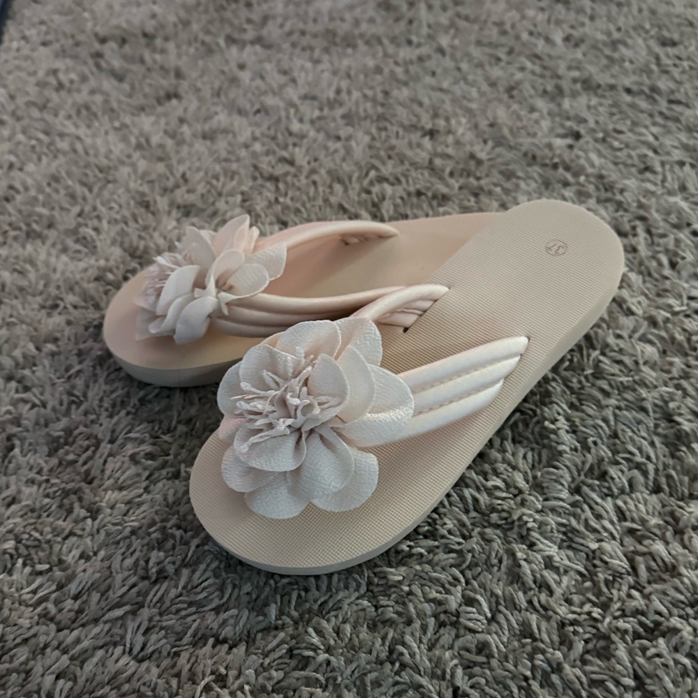 Floral Beige Women's Platform Sandals Size 37 (Equivalent to 6.5–7) - Picture 4 of 5